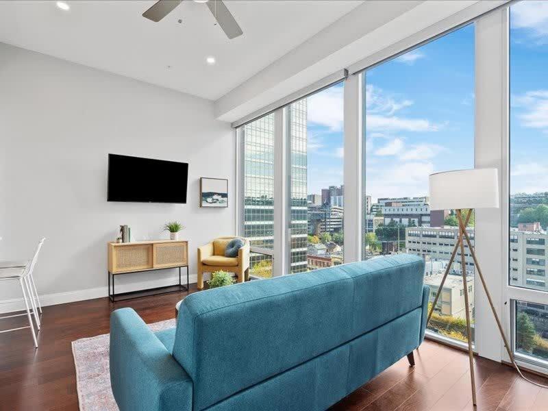 Cozysuites 1Br, Ppg Paints Arena, Pitts Pittsburgh Exterior foto